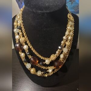 NWOT Elegant Gold and Faux Pearl 8 Strands Necklace